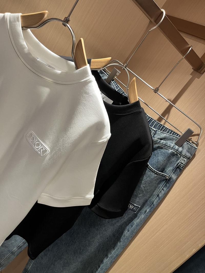 chr1st1an D10r t-shirts